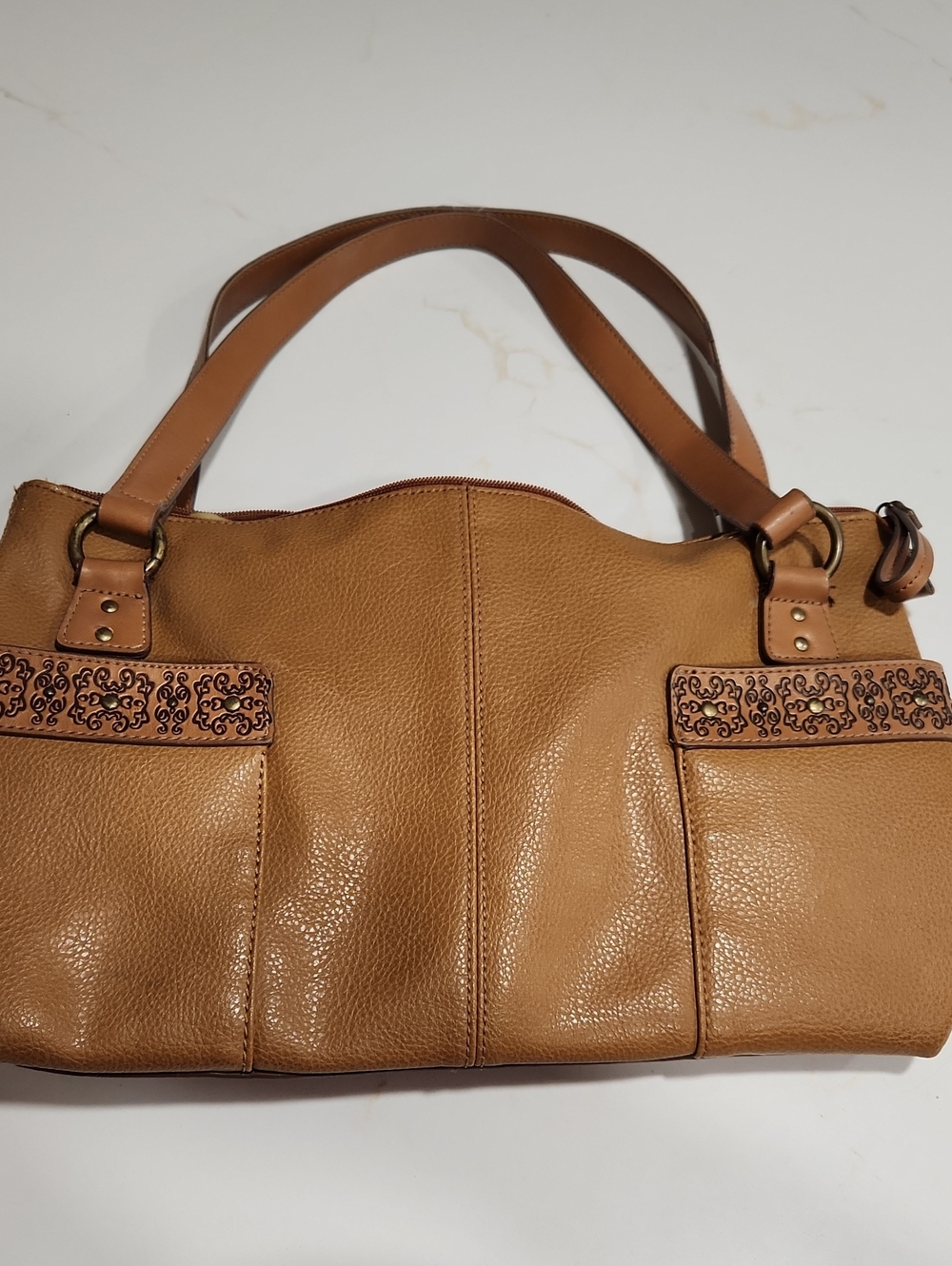 Relic Cognac Pebbled Leather Shoulder Bag with Embossed Trim #vintage
